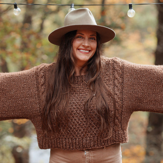 Lucent – Sweater
6