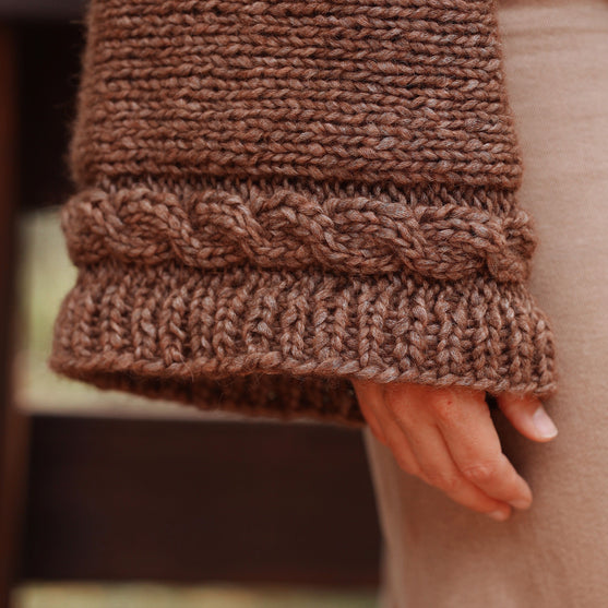 Lucent – Sweater
8