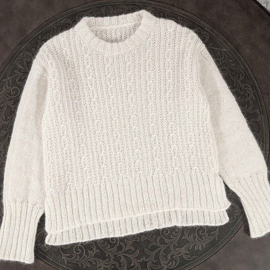 Farrow – Sweater
7