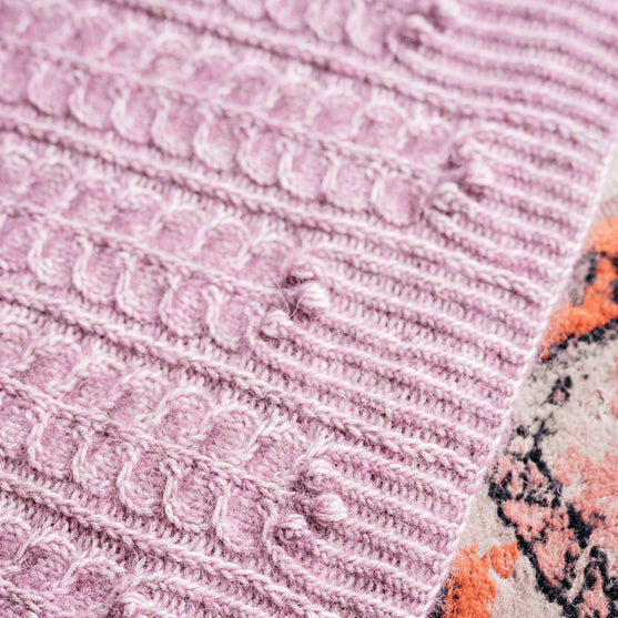 

Muse Shawl - Trekantet sjal med struktur
9