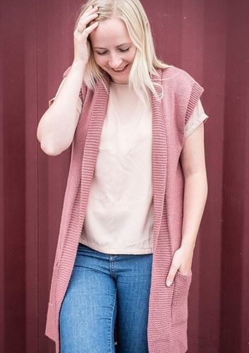 

1598 - Vest med sjalskrave
1