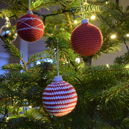 Hæklede julekugler - store