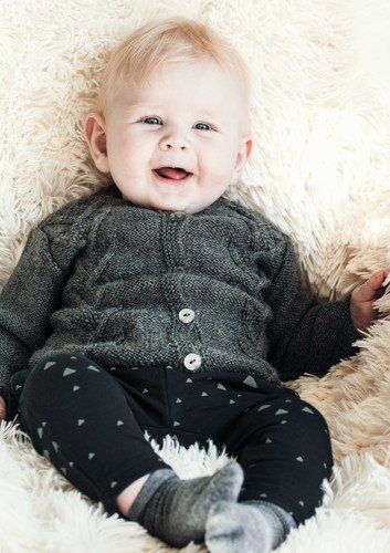 

130-5 Snoningstrøje med knapper
1