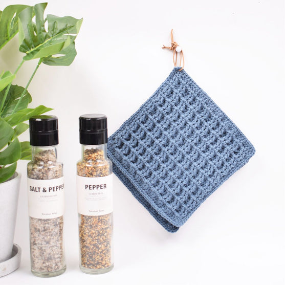 

Grydelapper i vaffelmønster 8/4
3