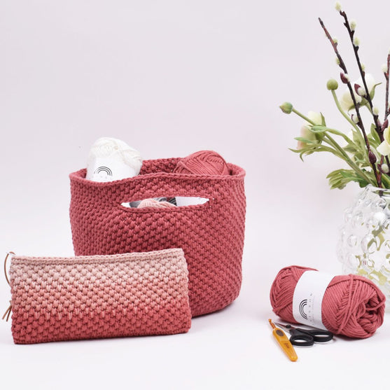 

Hæklet garntaske med struktur 8/8
3