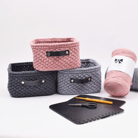 

Opbevaringskurv med læderbund - Kvadratisk - Lille
1