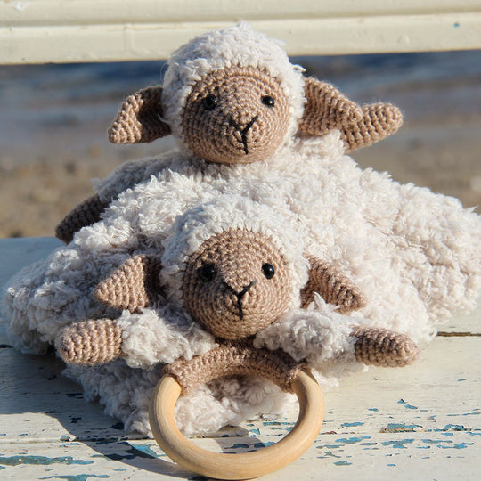 Chanel på hyggeklud og træring