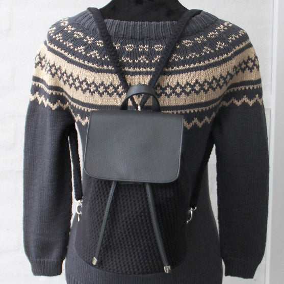 

Taske Flap m/Magnetisk Knap - Black/Silver - Go Handmade
7