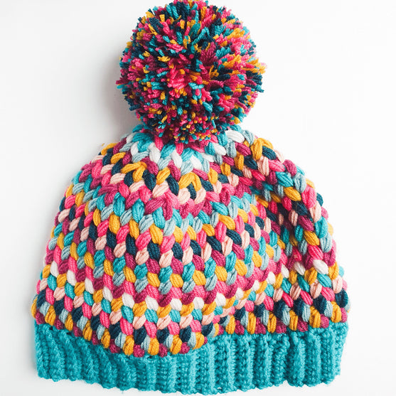 

Hue med fletmønster
2