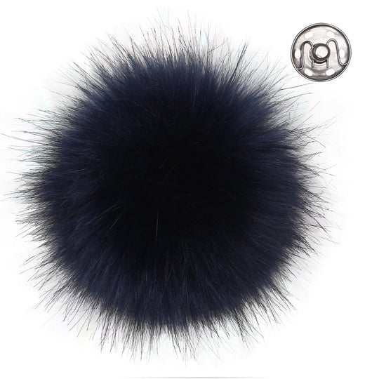 Pompon m/knap, Mørk Blå - Go Handmade