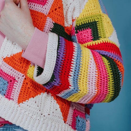 

No Shades of Grey - Cardigan - Hækling
3