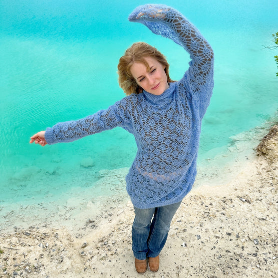 

Pineapple Feather - Sweater
2