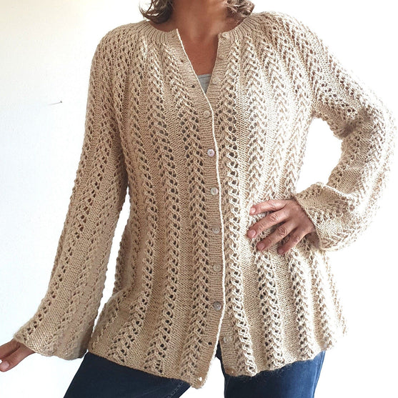 

Japandy - Cardigan
1