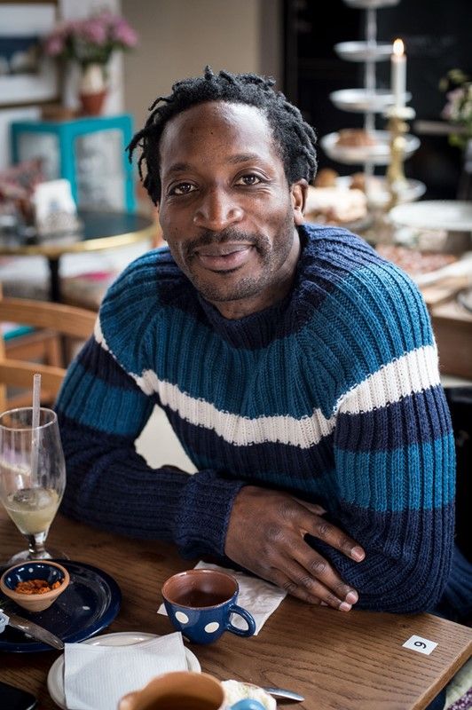 H1703 - Herresweater i rib