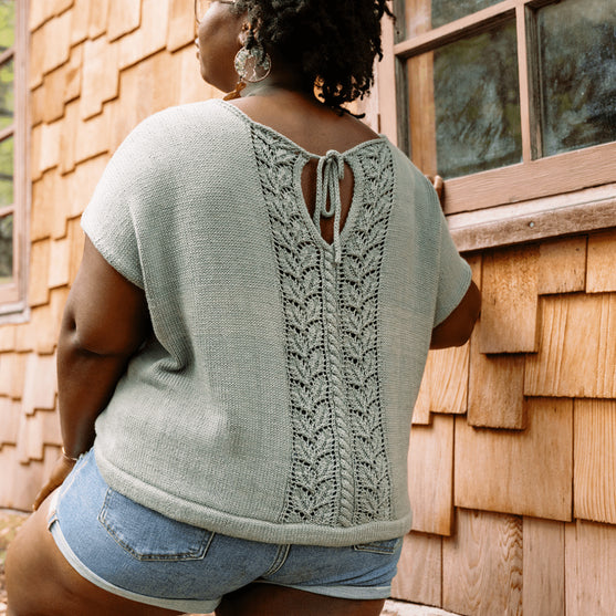 

Floreale Top - T-shirt med Hulmønster-ryg
1