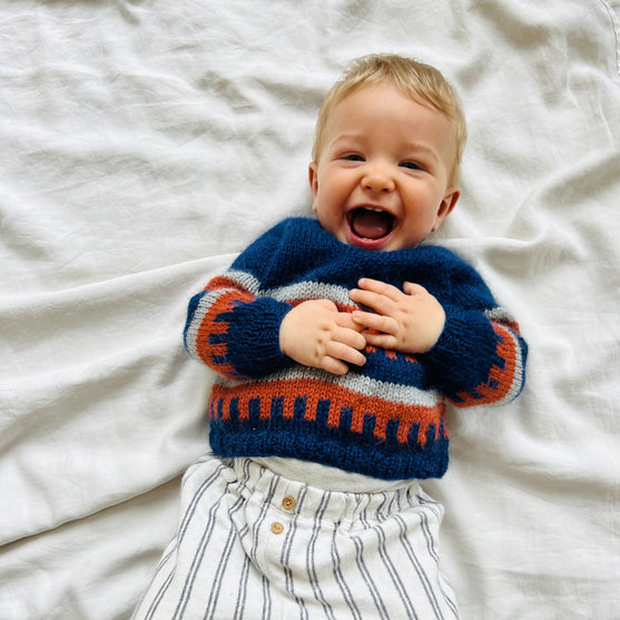 

Klara - Babysweater
3