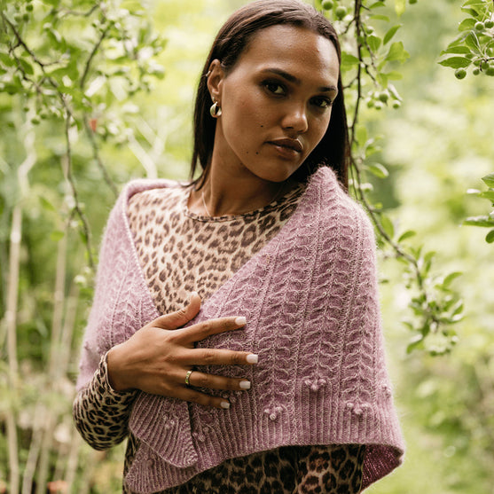 

Muse Shawl - Trekantet sjal med struktur
1