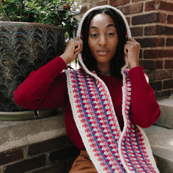 

OMG - Tørklæde med Hætte
2