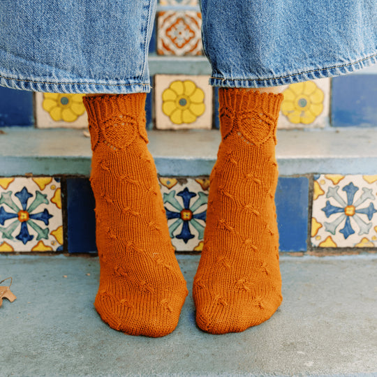 Oak Seed - Strømper i strukturstrik