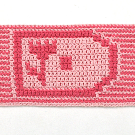 

Hooked on You - Halstørklæde
8