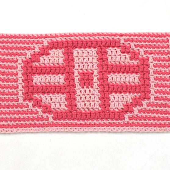 

Hooked on You - Halstørklæde
7