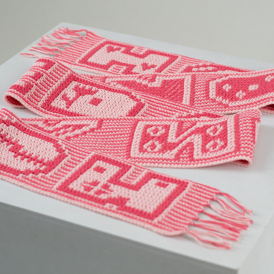 Hooked on You - Halstørklæde