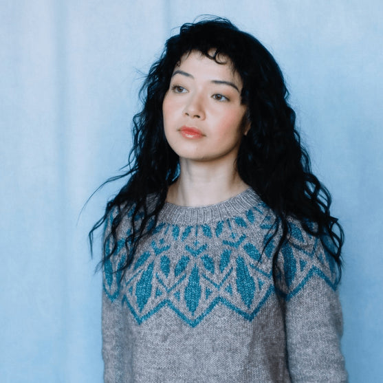 

Arima - Sweater i Flerfarvestrik
7