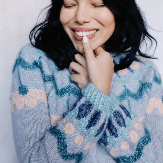 Whim - Sweater i Flerfarvestrik