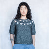 

Acute - Bluse i Flerfarvestrik
1