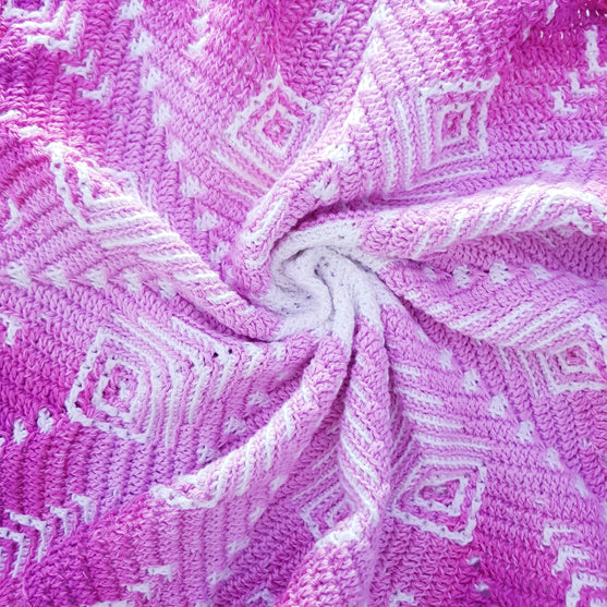 

Peacock Delight - Tæppe
5