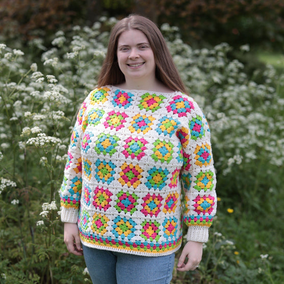 

Flower Garden - Sweater
1