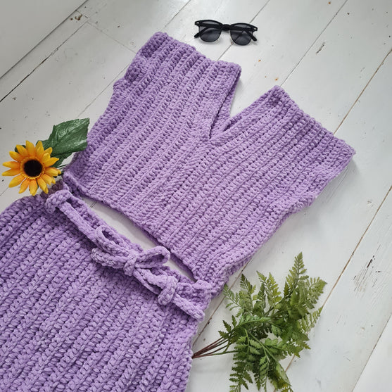 

Lauren - Top og nederdel
5