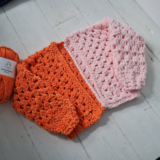 

Hexi Honey Bunny - Børnecardigan
2