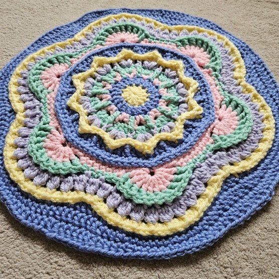 

Mini Mandala - Gulvtæppe
4