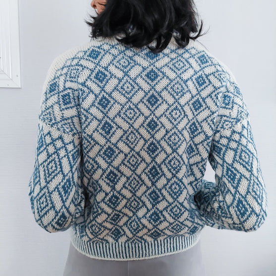 

Azulejo – Sweater
2
