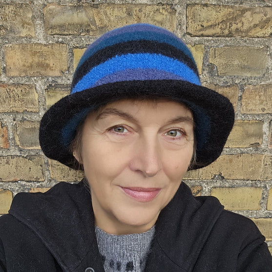 

My Hat - Stribet Hat
1