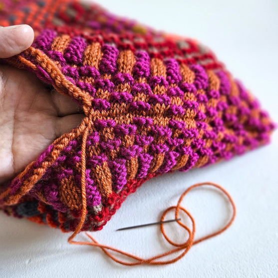 

Farverige Streger - Pude
5