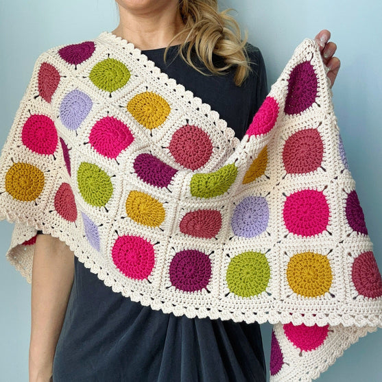 

Anna’s Garden - Stola
1