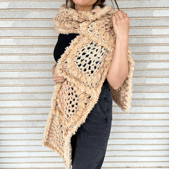 

Teddy's Hug - Tørklæde
9