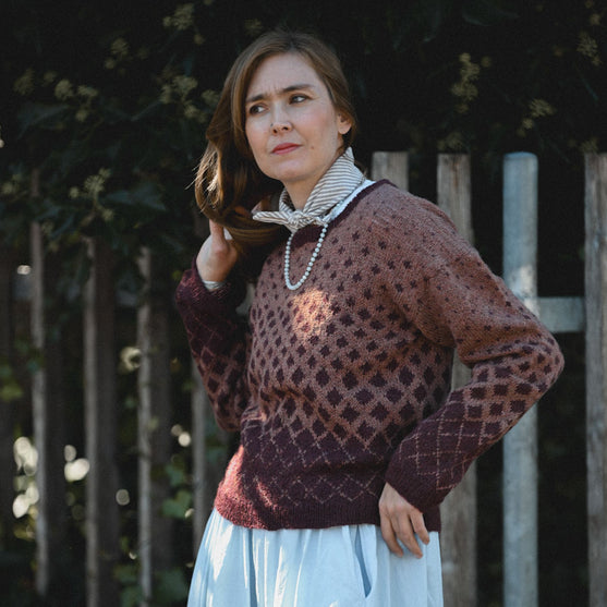 

Maggie Rustic - Sweater med mønster
10
