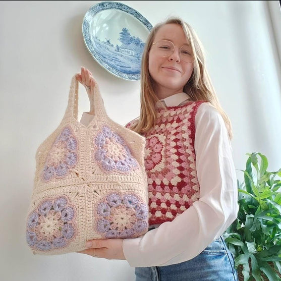 

Bouquet of Love - Taske
1