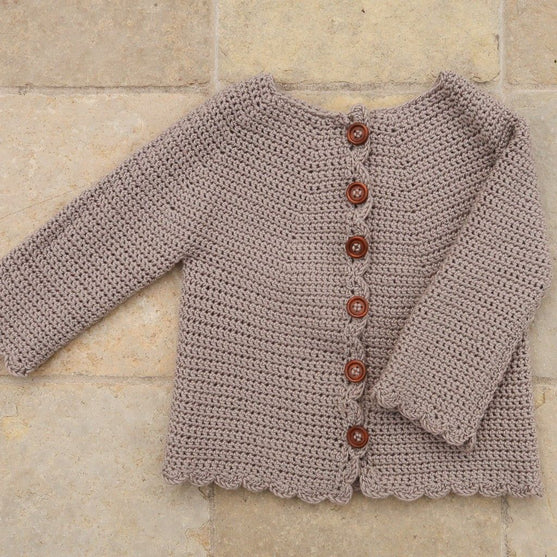 

Alvina - Babycardigan
1