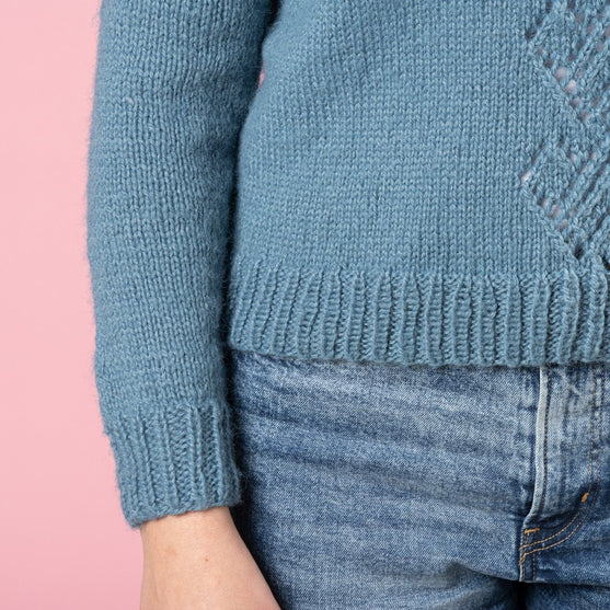 

Beatrice - Sweater
3