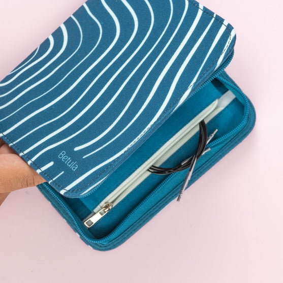 

Betula Udskifteligt Rundpindesæt Essential - Cerulean - Hobbii
3