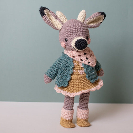 

2. søndag i advent - Amigurumi - Aurora Deer
1