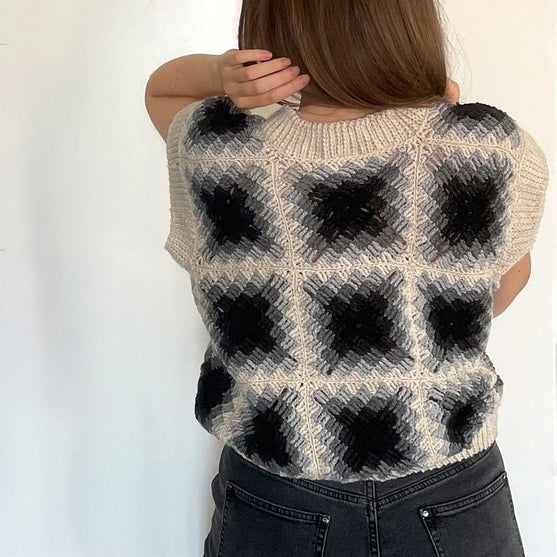 

Pixel Fade - Vest
5