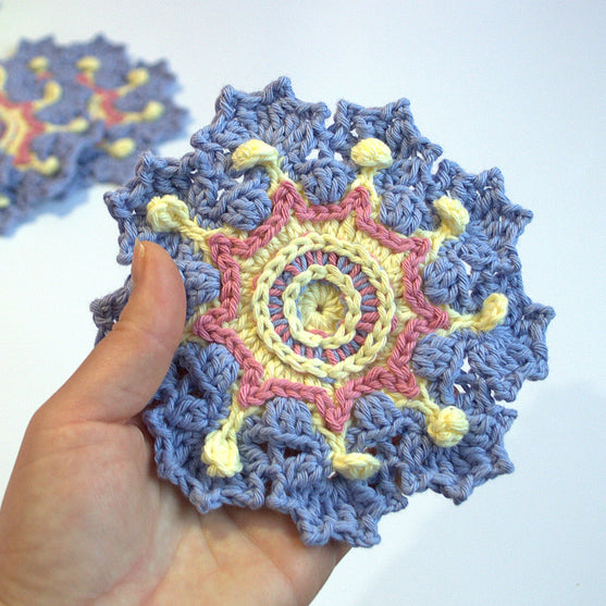 

Blooming Spring - Glasbrikker
3