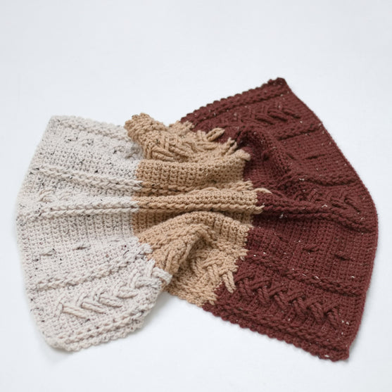 

Happy Bear - Babytæppe og Hue
7