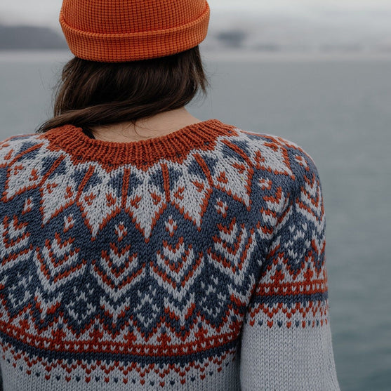 

Arctic Holly - Sweater
3