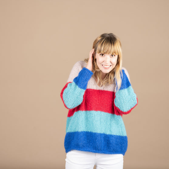

Jolie - Lang Sweater
8